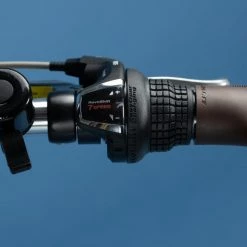 VELO DE VILLE ELECTRIQUE ELOPS 900 CADRE HAUT BLEU MARINE -Vélos Vtt Soldes velo de ville electrique elops 900 cadre haut bleu marine 14 600x600 1