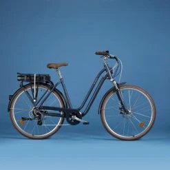 VELO DE VILLE ELECTRIQUE ELOPS 900 E CADRE BAS BLEU MARINE 25 VELO DE VILLE ELECTRIQUE ELOPS 900 E CADRE BAS BLEU MARINE -Vélos Vtt Soldes velo de ville electrique elops 900 e cadre bas bleu marine 12 600x600 1