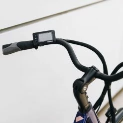 VÉLO VILLE ÉLECTRIQUE - NEOMOUV CARLINA HYDRAULIQUE - CYAN -Vélos Vtt Soldes velo ville electrique neomouv carlina hydraulique cyan 5 600x600 1