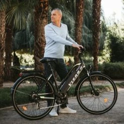 VÉLO VTC ÉLECTRIQUE VIENA CADRE BAS 7 VÉLO VTC ÉLECTRIQUE VIENA CADRE BAS -Vélos Vtt Soldes velo vtc electrique viena cadre bas 2 600x600 1