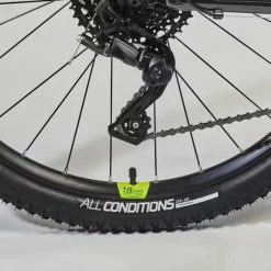 VÉLO VTT ST 530 MDB NOIR JAUNE 27,5" 21 VÉLO VTT ST 530 MDB NOIR JAUNE 27,5" -Vélos Vtt Soldes velo vtt st 530 mdb noir jaune 275 5 600x600 1